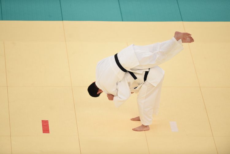 防角