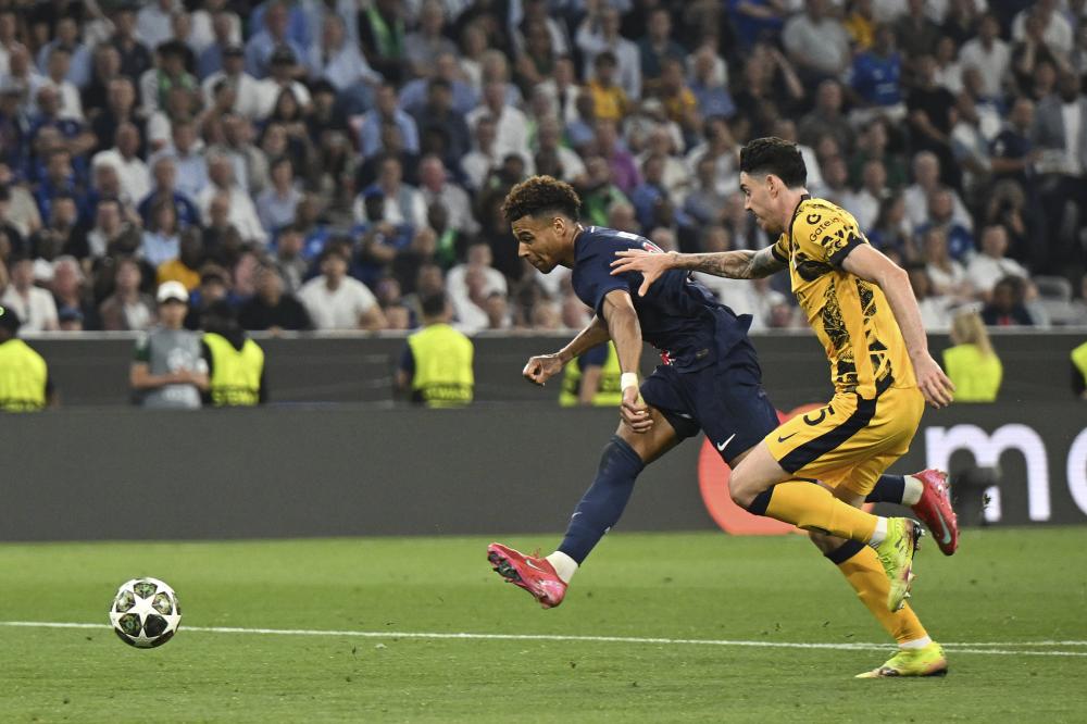 阿尔代尔：当年罗马队内托蒂射门最强；卡萨诺对谁都不尊重