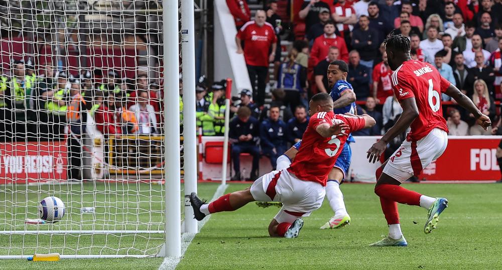 这配合比游戏里还流畅